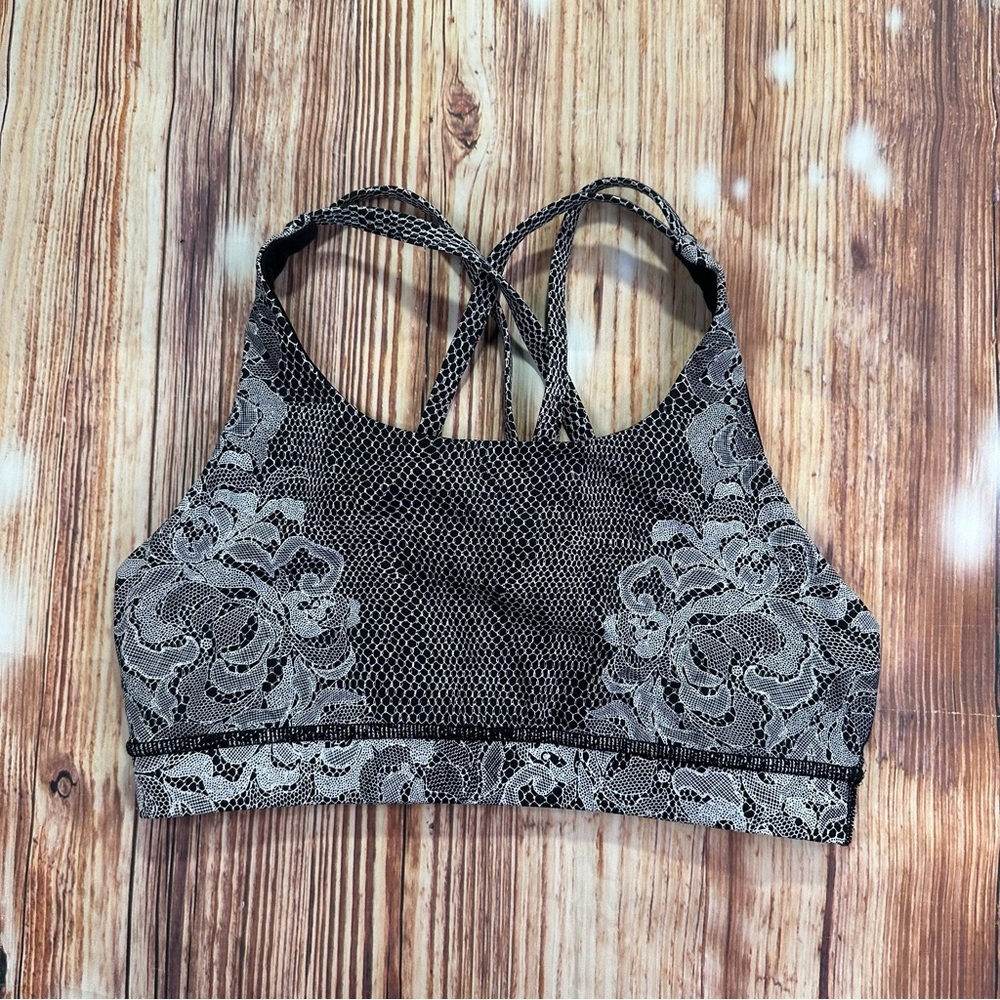 Lululemon Athletica Women’s Sport Top
Size 6